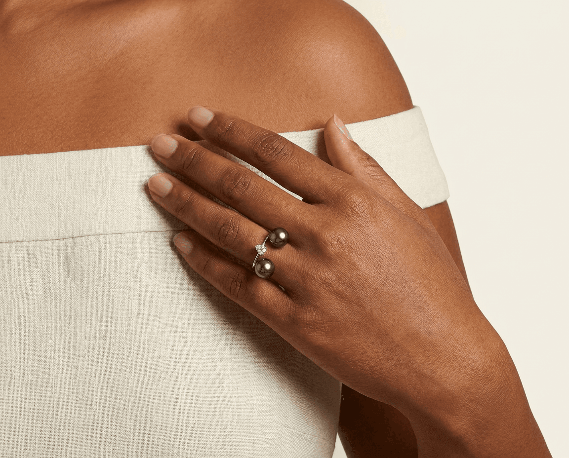 Ring two pearl 19 — worn on model