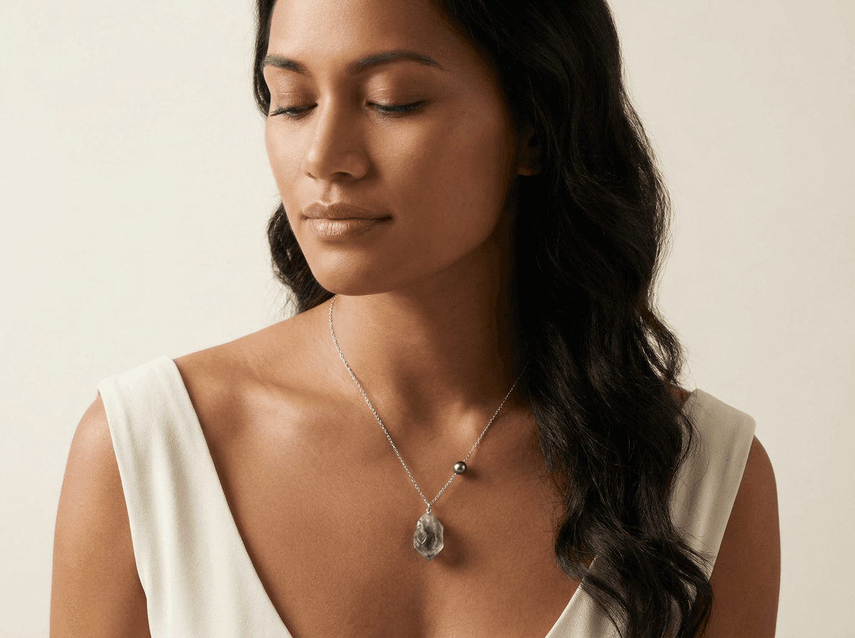Necklace CL13 — on model