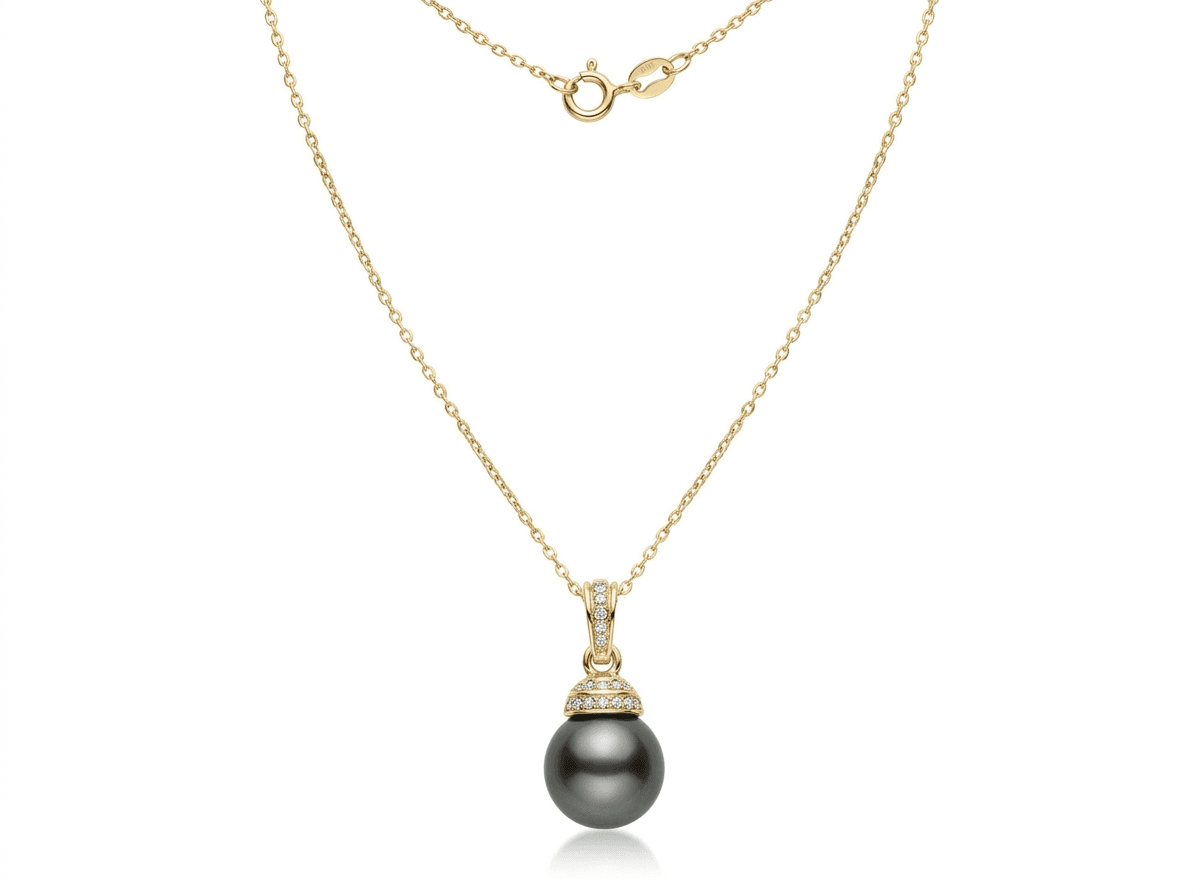 Necklace PGP11 — on model