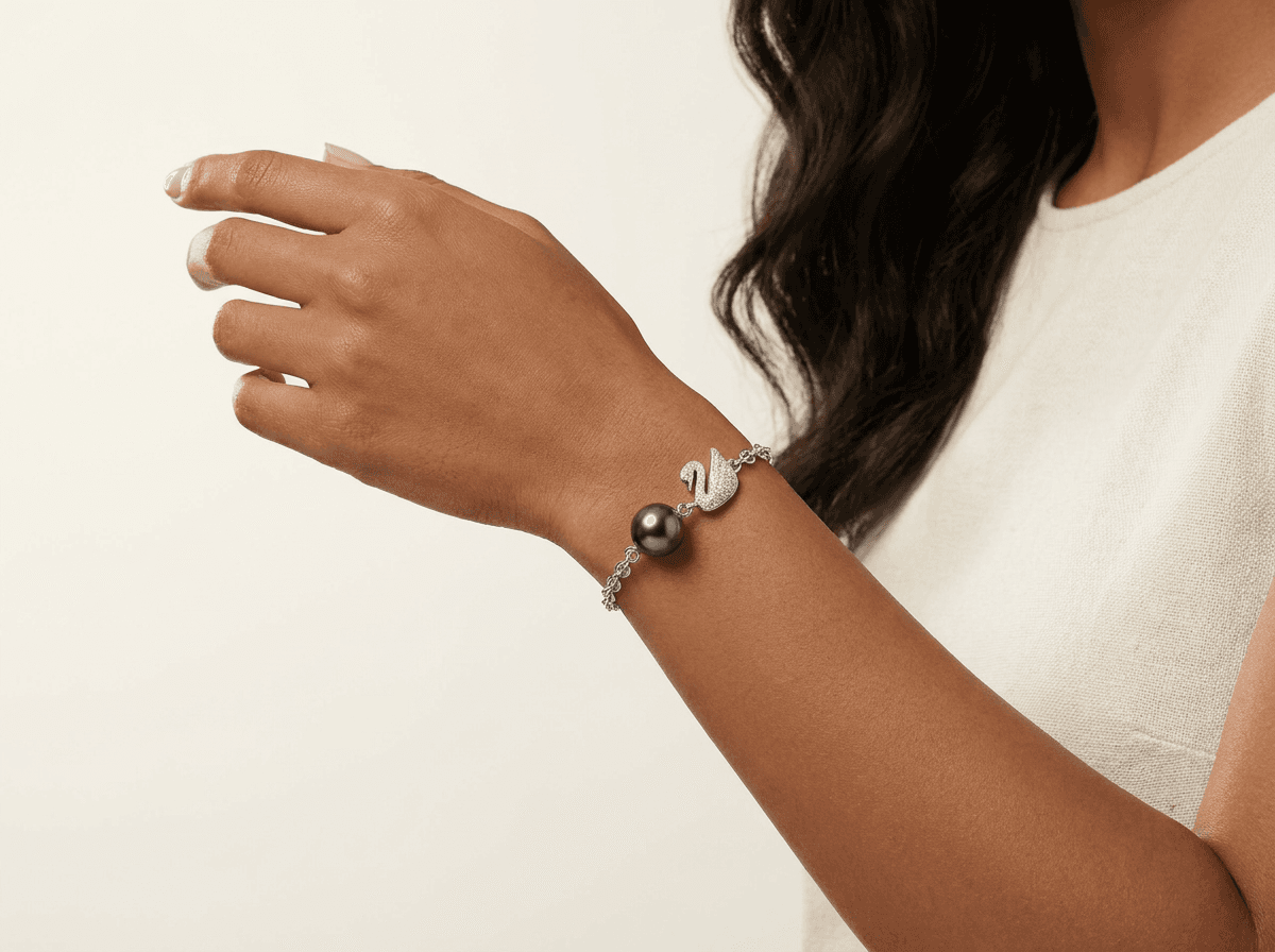 Bracelet 21 - TB4 — on model